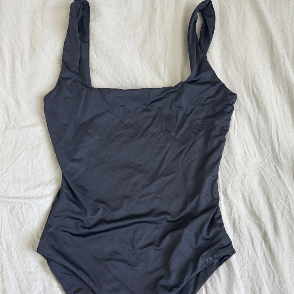 SHEIN Elegant Black Fabric
